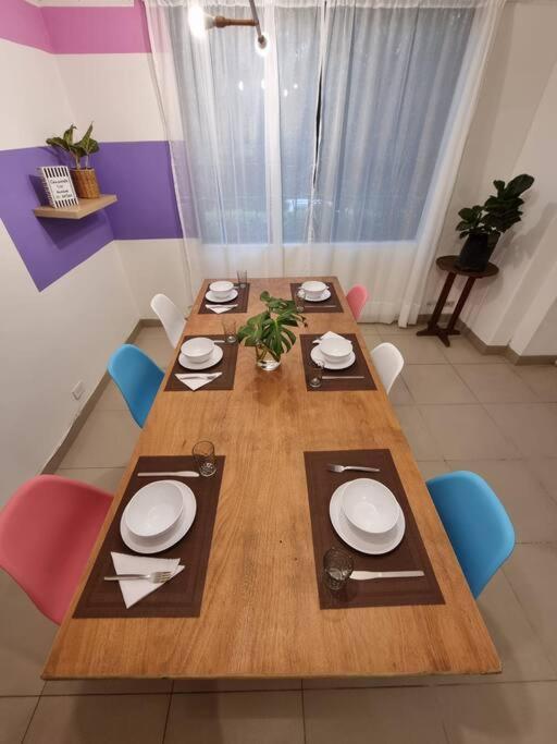 El Jardin De Manila Apartment Меделин Екстериор снимка