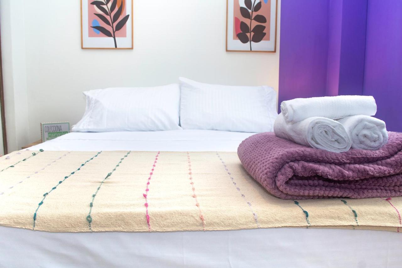 El Jardin De Manila Apartment Меделин Екстериор снимка
